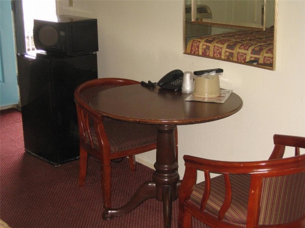Royal Inn Motel Long Beach image 24