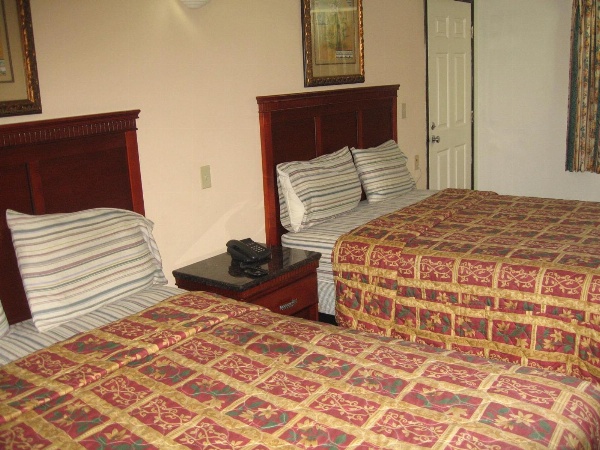 Royal Inn Motel Long Beach image 28