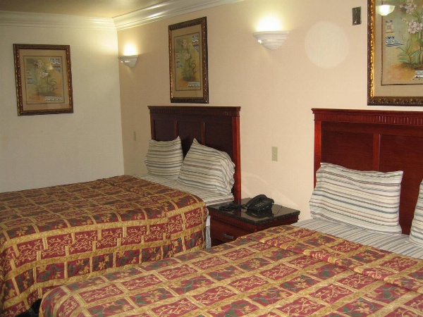 Royal Inn Motel Long Beach image 30