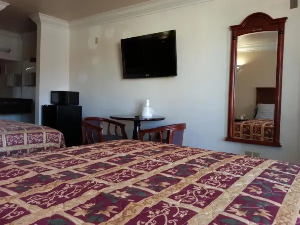 Royal Inn Motel Long Beach 4